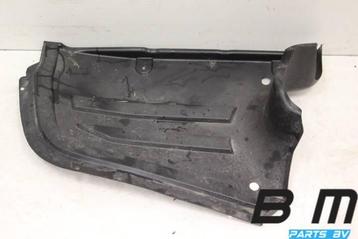 Bodembescherming RA (bijrijderskant) VW Passat B7 3AA825216C beschikbaar voor biedingen