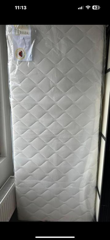Matras nieuw nooit gebruikt 80/190/10 beschikbaar voor biedingen