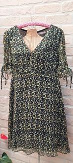 Kleedje maat 38 glamorous, Kleding | Dames, Jurken, Ophalen of Verzenden, Zo goed als nieuw, Maat 38/40 (M), Groen