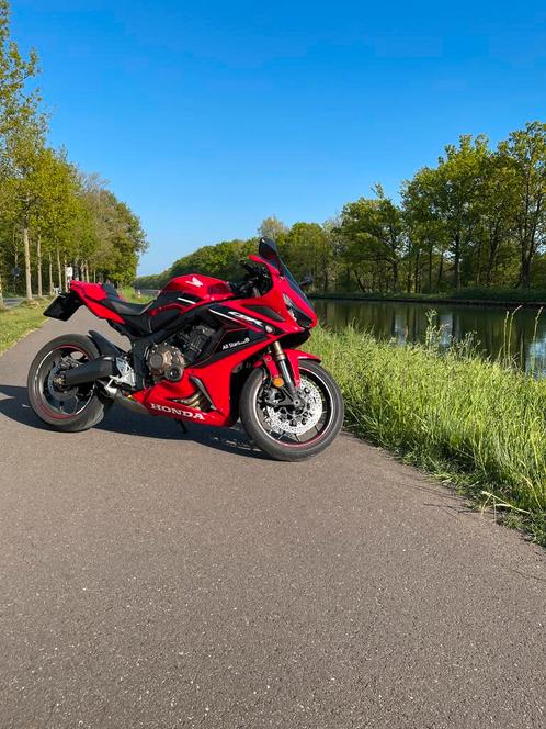 2022 CBR650R A2 op papier, Motoren, Motoren | Honda, Sport, meer dan 35 kW, 4 cilinders, Minimaal motorrijbewijs A2, Quickshifter