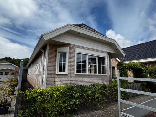 Challet / woonwagen 4 tot 5 personen 80 m2 luxe uitgevoerd, Caravans en Kamperen, Stacaravans, tot en met 2, Ophalen