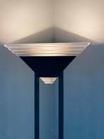 Staanlamp, Huis en Inrichting, Lampen | Hanglampen, Metaal, Zo goed als nieuw, Modern design, Ophalen