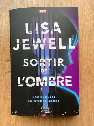 Livre thriller Lisa Jewell "Sortir de l'ombre" Grand format beschikbaar voor biedingen