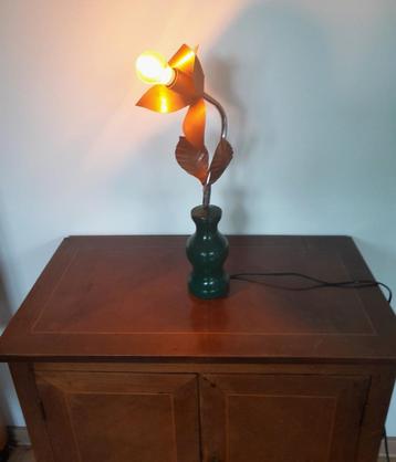 Lampe de table style " ART DECO ", Enlèvement ou Envoi