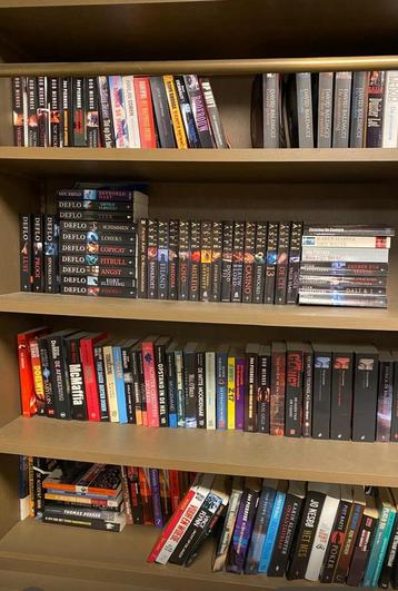 Boeken te koop beschikbaar voor biedingen