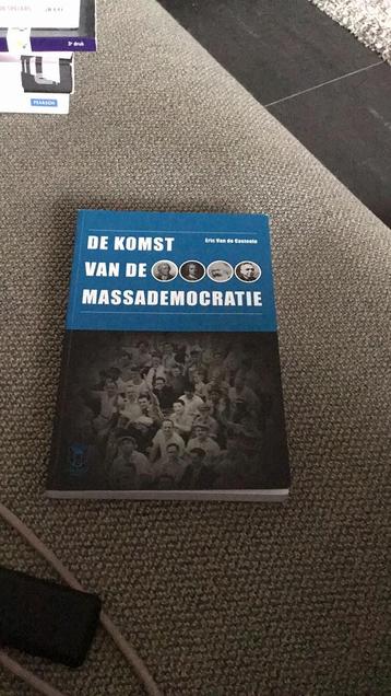 De komst van de massademonstratie beschikbaar voor biedingen