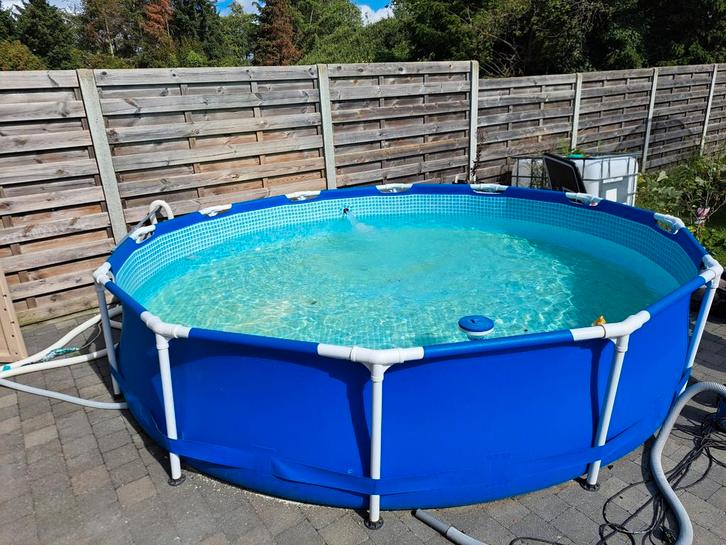 Intex zwembad met toebehoren, Tuin en Terras, Zwembaden, Gebruikt, Ophalen