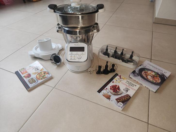 Companion de Moulinex, Elektronische apparatuur, Gourmetstellen, Zo goed als nieuw, 4 t/m 7 personen, Ophalen