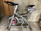 Spinning bike - spinning fiets, Sport en Fitness, Wielrennen, Ophalen, Zo goed als nieuw, Overige typen