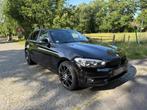 BMW 116I / CARPLAY / ANDROID AUTO / CRUISE CONTROL / GARANTI, Auto's, 116 g/km, Zwart, Bedrijf, 5 deurs