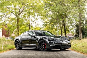 Porsche Taycan GTS * ACC * Matrix * 18way * BOSE * Pano * beschikbaar voor biedingen