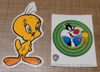 2 oude stickers: Tweety en Sylvester (1991), Collections, Personnages de BD, Comme neuf, Looney Tunes, Image, Affiche ou Autocollant