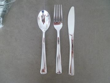 Set plastic bestek van imitatie roestvrij staal 25 x 3 stuks beschikbaar voor biedingen