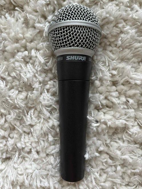 Shure SM58, Muziek en Instrumenten, Microfoons, Zo goed als nieuw, Zangmicrofoon, Ophalen of Verzenden