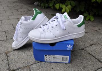 Adidas Stan Smith cuir blanc/vert t.36/UK3.5 beschikbaar voor biedingen