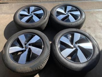 ORIGINELE VW TIGUAN BOLOGNA SEAT VELGEN + BANDEN 235 55 R18, Enlèvement ou Envoi, Utilisé, Audi