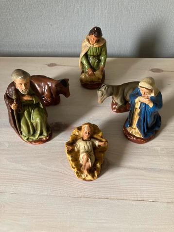 Oude kerstheiligen / kerststal beschikbaar voor biedingen