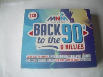 BOÎTE DE 2 CD - MM - RETOUR AUX ANNÉES 90 ET NILLIES, Enlèvement ou Envoi, Comme neuf, Dance, Coffret
