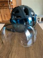 Fietshelm, Fietsen en Brommers, Fietsaccessoires | Fietshelmen, Ophalen, Zo goed als nieuw