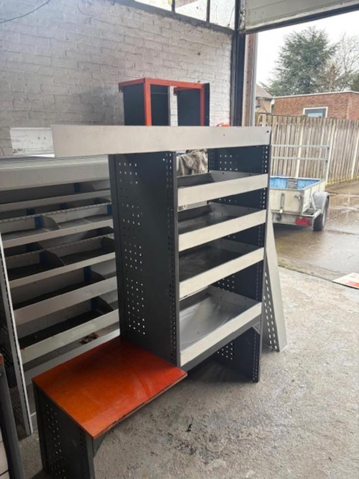 Étagères BOTT BWI+ gouttière ajustable (2366), Autos : Divers, Accessoires de voiture, Comme neuf, Enlèvement