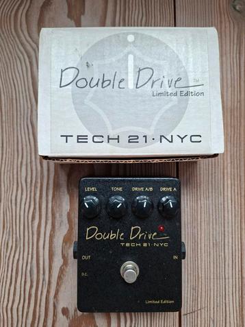 Double entraînement Tech 21, Enlèvement ou Envoi, Comme neuf