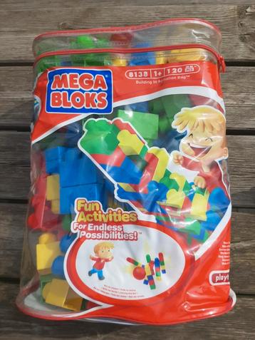 Mega Blocks 114 pièces 