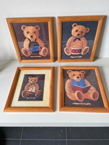 4 vintage kaders van beertjes voor op een kinderkamer beschikbaar voor biedingen