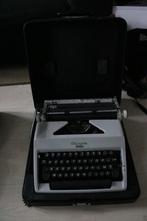 Machine à écrire Olympia Monica, Divers, Machines à écrire, Enlèvement, Utilisé