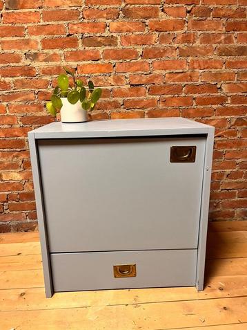 Nachtkast pastelblauw  beschikbaar voor biedingen