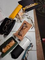 Oude brillen, Ophalen