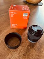 Sony FE 50mm 1.8, Audio, Tv en Foto, Ophalen, Zo goed als nieuw, Standaardlens