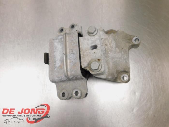 Versnellingsbak Steun van een Volkswagen Golf Plus, Auto-onderdelen, Ophanging en Onderstel, Volkswagen, Gebruikt, 3 maanden garantie