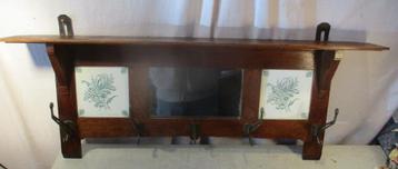 Mooi Vintage Houten Wandkapstok met spiegel en tegels - 92B beschikbaar voor biedingen