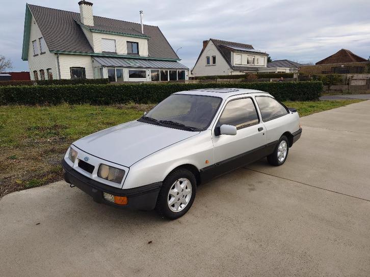 Ford Sierra Mk1 2.0iS RS pack, Auto's, Ford, Particulier, Sierra, Benzine, Coupé, 3 deurs, Handgeschakeld, Zilver of Grijs, Grijs