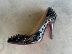 Prachtige nieuwe louboutin schoenen, Kleding | Dames, Schoenen, Verzenden, Zwart, Nieuw, Schoenen met hoge hakken