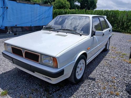 Lancia Delta HF Turbo 1600 16 V, Auto's, Oldtimers, Particulier, Centrale vergrendeling, Open dak, Sportpakket, Sportstoelen, Lancia