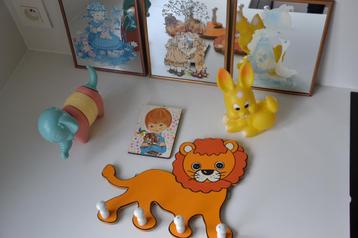 Vintage retro Decoratie baby kinderkamer  beschikbaar voor biedingen