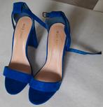 Viltfluwele blauwe hakschoenen, Kleding | Dames, Chique, Pumps, Blauw, Ophalen of Verzenden