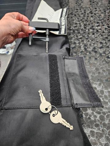 Barres de toit pour Range Rover Evoque, Autos : Divers, Porte-bagages, Enlèvement, Comme neuf