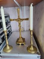 Koperen kruisbeeld met 2 koperen kandelaars, Antiek en Kunst, Ophalen of Verzenden