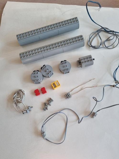 LEGO motor, batterijpacks en draden, Kinderen en Baby's, Speelgoed | Duplo en Lego, Gebruikt, Lego, Losse stenen, Ophalen of Verzenden