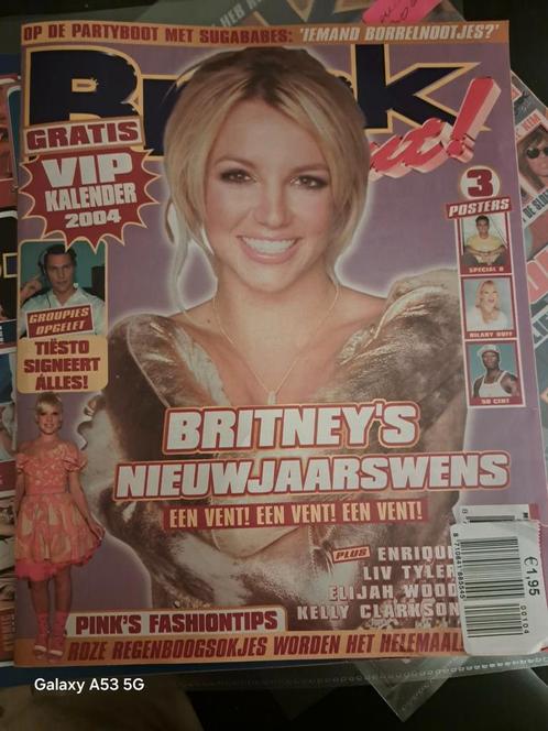 Britney... MIL. BREAK OUT SPECIAL . Met posters en kalender, Collections, Musique, Artistes & Célébrités, Envoi