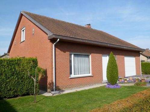 Lichtrijke woning instapklaar met potentieel voor renovatie., Immo, Maisons à vendre, 500 à 1000 m², Maison individuelle, E