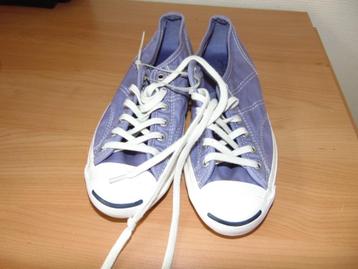 Sneakers Converse nieuw beschikbaar voor biedingen