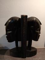 Boekensteunen., Ophalen