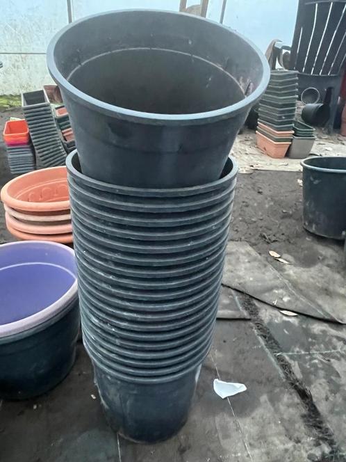Grote bloempotten extra zware plastiek 27,5 x 26,5 cm, Tuin en Terras, Bloempotten, Zo goed als nieuw, Kunststof, Binnen, Balkon