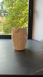 Vaas met tulpen, Ophalen, Gebruikt