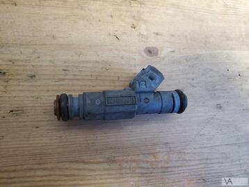 Volvo C70 / V70 / C70 turbo 2.3 benzine injector 0280155830 beschikbaar voor biedingen