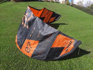 Machine Kite Slinghot V1 7m 2022 NEUVE et INUTILISÉE, Enlèvement ou Envoi, Neuf, 7 m², Kite