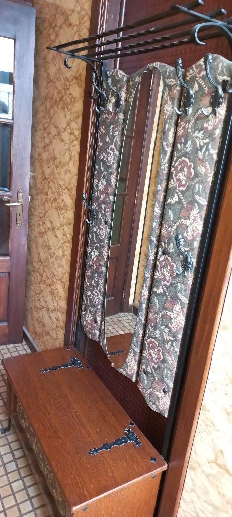 Kapstok met spiegel en opbergbak -retro object., Huis en Inrichting, Woonaccessoires | Kapstokken, Gebruikt, Staande kapstok, 150 tot 200 cm